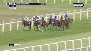 Video preview image for Sandown Park 14:30 - Dragon Stakes (Listed) (1)