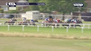 Video preview image for Sandown Park 16:15 - Coral Play 'Racing-super-series' For Free Handicap (2)