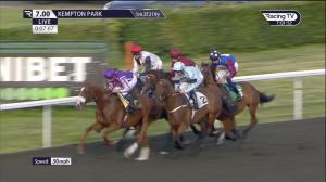 Video preview image for KEMPTON PARK 19:00 - Unibet 3 Uniboosts Per Day EBF Novice Stakes (2)