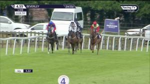 Video preview image for Beverley 16:55 - 137th Year Of The Watt Memorial Handicap (3)