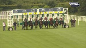 Video preview image for Newbury 19:15 - BetVictor Handicap (5)