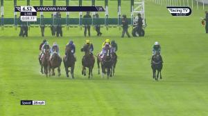 Video preview image for Sandown Park 18:52 - trustatrader.com British EBF Novice Stakes (4)