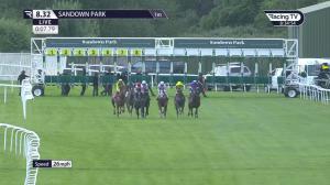 Video preview image for Sandown Park 20:32 - TrustATrader You Can Trust Our Traders Handicap (5)