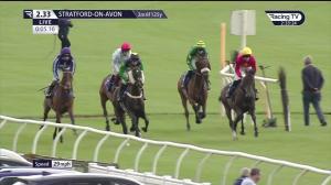 Video preview image for Stratford-on-Avon 14:33 - Betting.Bet Novices' Handicap Chase (4)