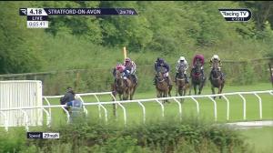Video preview image for Stratford-on-Avon 16:18 - Betting.Bet Online Betting Mares' Handicap Hurdle (4)