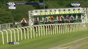 Video preview image for Pontefract 16:20 - Riu Hotels and Resorts Ladies Day Veterans' Handicap (4)