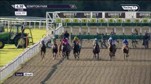 Video preview image for KEMPTON PARK 18:30 - Unibet/British Stallion Studs EBF Novice Stakes (4) (Div 1)