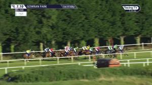 Video preview image for Gowran Park 19:10 - Boylesports Supporting Irish Racing Handicap (Div 1)