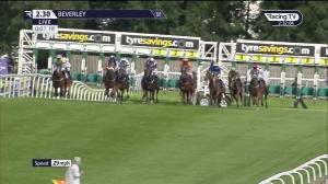 Video preview image for Beverley 14:30 - Beverley Racecourse Sculpture Trail Nursery Handicap (6)