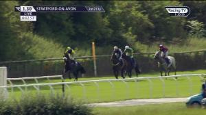 Video preview image for Stratford-on-Avon 13:30 - Walls & Ceilings International Ltd Novices' Handicap Chase (4)