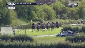 Video preview image for Stratford-on-Avon 15:50 - National Racehorse Week 9th -17th September Handicap Hurdle (5) (Div 2)