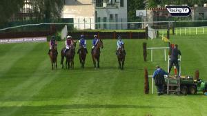 Video preview image for Killarney 17:20 - Irish Stallion Farms EBF Novice Hurdle 