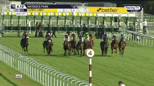 Video preview image for Haydock Park 16:10 - Betfair Be Friendly Handicap (2)