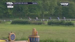Video preview image for Stratford-on-Avon 16:15 - Lee Pollard 60th Birthday Handicap Hurdle (4)