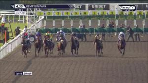 Video preview image for KEMPTON PARK 16:35 - Unibet More Boosts In More Races Handicap (5)