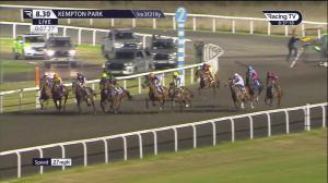Video preview image for KEMPTON PARK 20:30 - Unibet More Boosts In More Races Handicap (5)