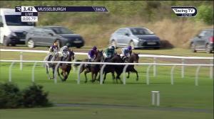 Video preview image for Musselburgh 15:42 - Royal Regiment Of Scotland Trophy Apprentice Handicap (6)