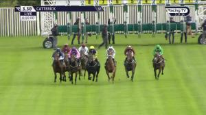 Video preview image for Catterick Bridge 15:30 - racingtv.com/freetrial Nursery Handicap (5)