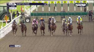 Video preview image for KEMPTON PARK 18:00 - Unibet Zero% Mission/Support British Racing EBF Fillies' Novice Stakes (4) (Div 2)