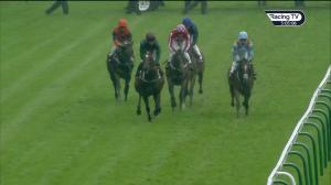 Video preview image for Haydock Park 17:02 - cavani.co.uk The Blazer Blaze Nursery Handicap (5)