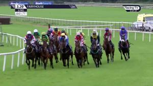 Video preview image for Fairyhouse 15:20 - Extra Place Races At Novibet Mares Handicap Hurdle
