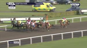 Video preview image for KEMPTON PARK 16:30 - Unibet Horserace Betting-Operator Of The Year Maiden Fillies' Stakes (5)