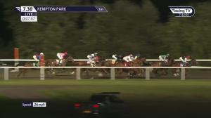 Video preview image for KEMPTON PARK 19:30 - Unibet More Extra Place Races Handicap (4)