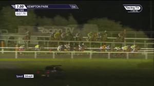 Video preview image for KEMPTON PARK 19:00 - Unibet Support Safe Gambling Handicap (5)
