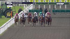 Video preview image for KEMPTON PARK 17:30 - Unibet/British Stallion Studs EBF Novice Stakes (5) (Div 2)