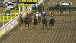 Video preview image for KEMPTON PARK 16:58 - Unibet Horserace Betting Operator Of The Year Classified Claiming Stakes (5)