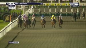 Video preview image for KEMPTON PARK 18:30 - Unibet Zero% Mission Handicap (5)