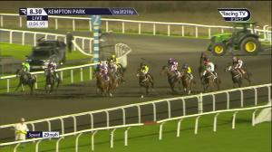 Video preview image for KEMPTON PARK 20:30 - Racing TV Handicap (5)