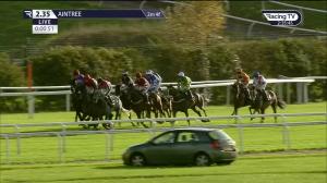 Video preview image for Aintree 14:35 - Jewson Birkenhead, Price Street Maiden Hurdle (3)