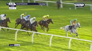Video preview image for Huntingdon 15:35 - Macer Gifford Handicap Chase (3)
