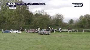 Video preview image for Stratford-on-Avon 16:05 - Charlotte Cole and Becky Rowland Memorial Fillies' "Junior" National Hunt Flat (5)