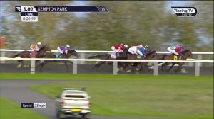 Video preview image for KEMPTON PARK 15:00 - British EBF Future Stayers Maiden Stakes (Sire and Dam-Restricted) (4) (Div 2)