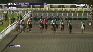 Video preview image for KEMPTON PARK 17:40 - Join Racing TV Now Handicap (5)