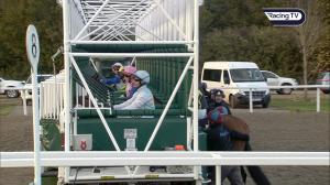 Video preview image for Chelmsford City 15:50 - CCR Supports Rbl Poppy Appeal Nursery Handicap (6)