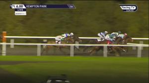 Video preview image for KEMPTON PARK 18:00 - Unibet Zero% Mission Nursery Handicap (4)