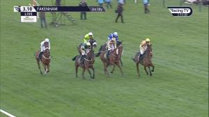 Video preview image for Fakenham 15:10 - Sky Bet Handicap Chase (4)