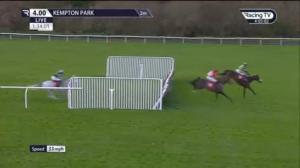 Video preview image for KEMPTON PARK 16:00 - Racing TV Conditional Jockeys' Handicap Hurdle (4)