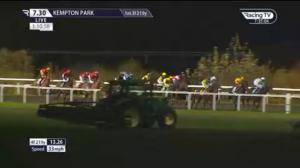 Video preview image for KEMPTON PARK 19:30 - Try Unibet's New Acca Boosts Handicap (3)