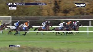 Video preview image for Leicester 15:10 - Every Race Live On Racing TV Mares' Novices' Handicap Chase (5)