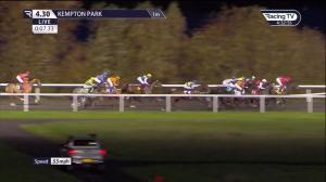 Video preview image for Kempton Park 16:30 - Unibet Horserace Betting Operator Of The Year Apprentice Handicap (5)