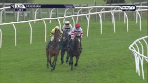 Video preview image for Fakenham 15:35 - Save Our Sport Sign The Petition 'Newcomers' National Hunt Flat (5)