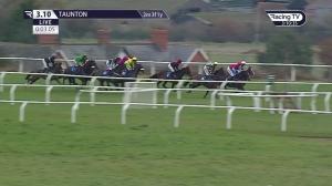 Video preview image for TAUNTON 15:10 - Festive Fixture 14th December Handicap Hurdle (5) (Div 1)