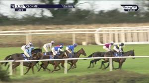 Video preview image for Clonmel 15:32 - Clonmel Racecourse Supporters Club Only €90 To Join Beginners Chase