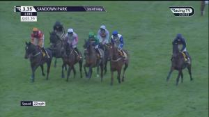 Video preview image for Sandown Park 15:35 - Betfair Exchange London National Handicap Chase (2)