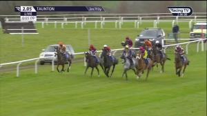 Video preview image for Taunton 14:05 - Canadian Affair Holidays and Flights Novices' Handicap Chase (4)