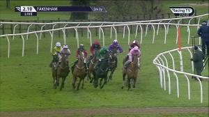 Video preview image for Fakenham 14:10 - Betting Better With Sky Bet Handicap Hurdle (4)